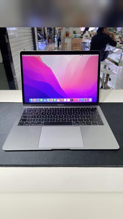 独辟蹊径，MacBookAir18和19的“诡异”对决