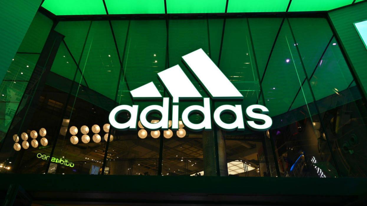 “高清 adidas 中国站，笑点满满的反转魅力”