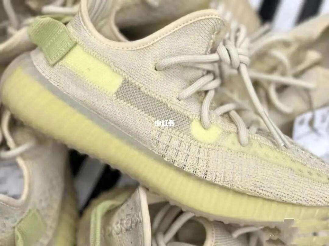 “Yeezy350亚洲限定”揭秘：创新？突破？网友的惊叹我不懂！