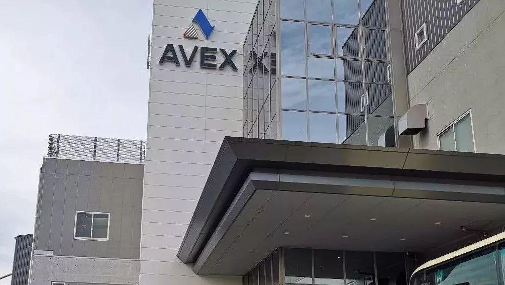 日本AvEX工厂，潮流创新的地狱熔炉