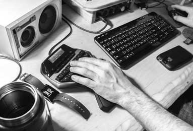 。
《胡搞厨房二人组，网震心扉》